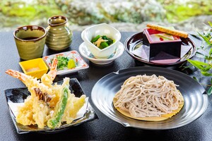 箱根山膳.jpg